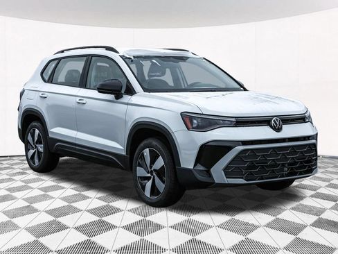 New 2026 Volkswagen Taos S AWD/4WD image 9