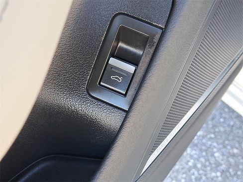 Certified 2025 Audi A6 Premium Plus w/ Premium Plus Package image 21