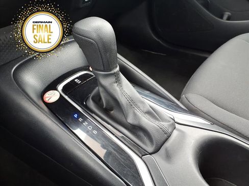 Used 2024 Toyota Corolla LE image 18