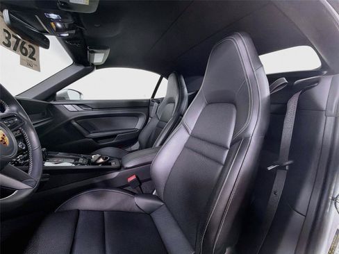 Certified 2022 Porsche 911 Carrera GTS RWD image 5