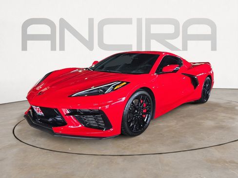 Used 2022 Chevrolet Corvette Stingray Coupe w/ Z51 Performance Package RWD image 5