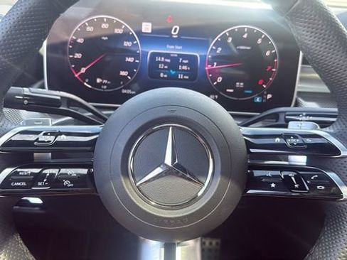Certified 2024 Mercedes-Benz CLE 300 4MATIC Coupe image 28