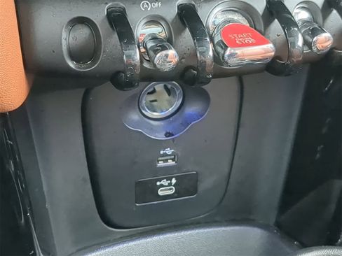 Used 2021 MINI Cooper S image 35