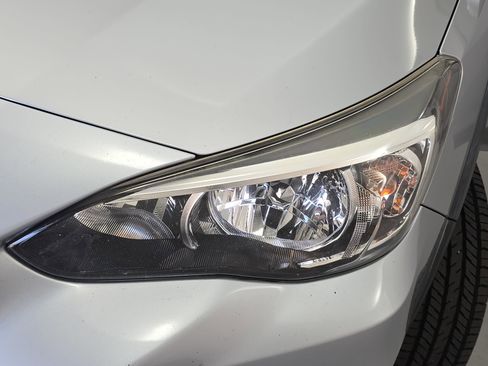 Used 2019 Subaru Crosstrek 2.0i Premium image 30