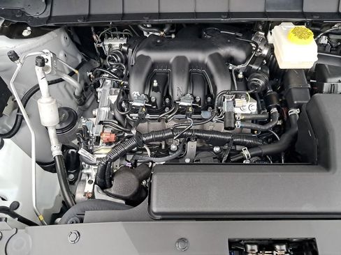 New 2025 Nissan Pathfinder SL w/ SL Premium Package image 23