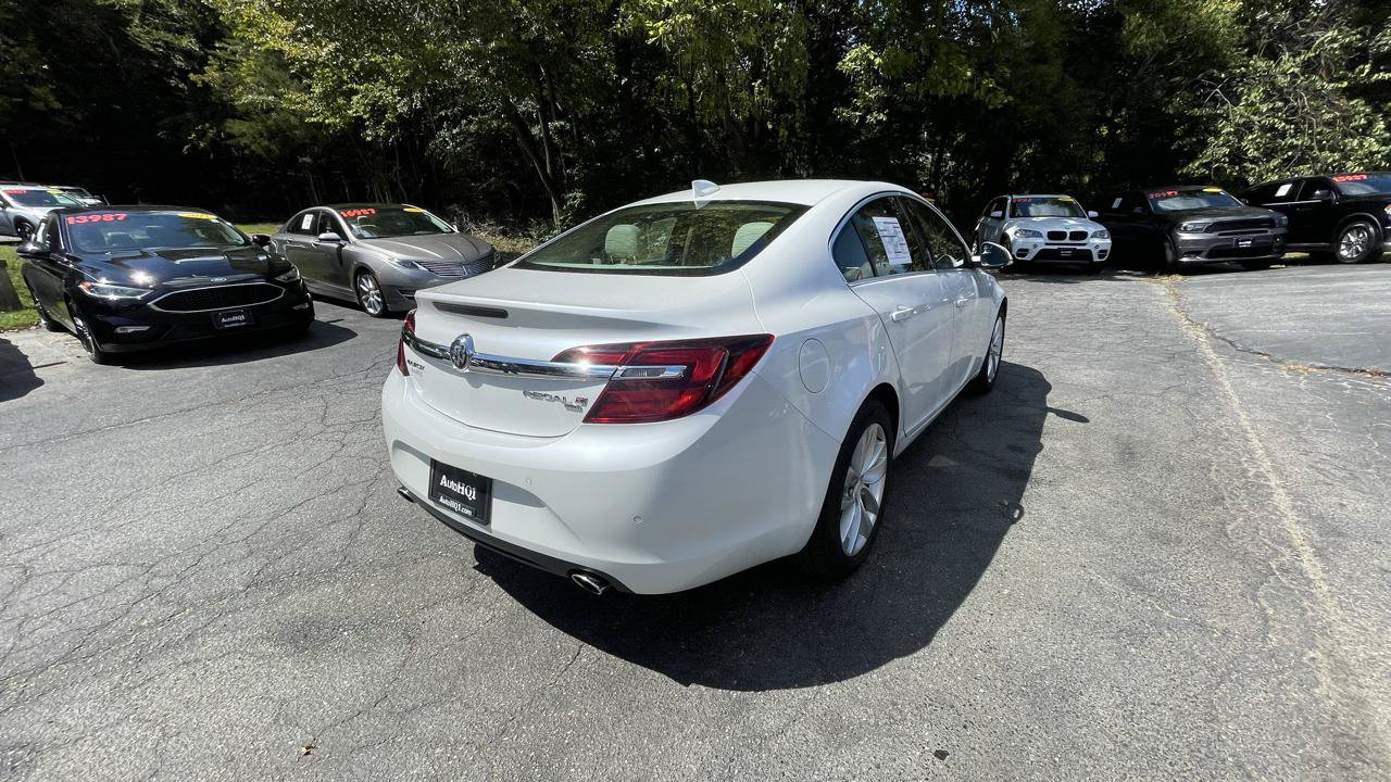 Used 2016 Buick Regal Premium w/ Driver Confidence Package #1 AWD/4WD image 8