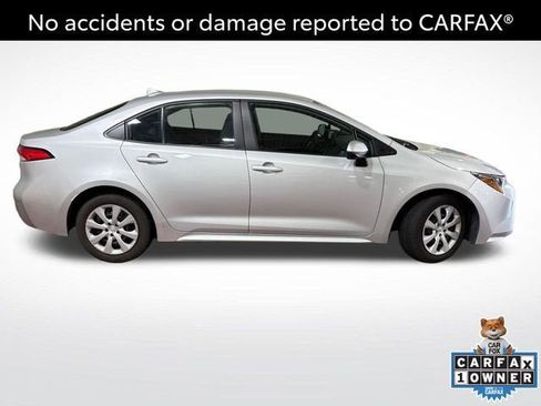 Certified 2024 Toyota Corolla LE FWD image 3