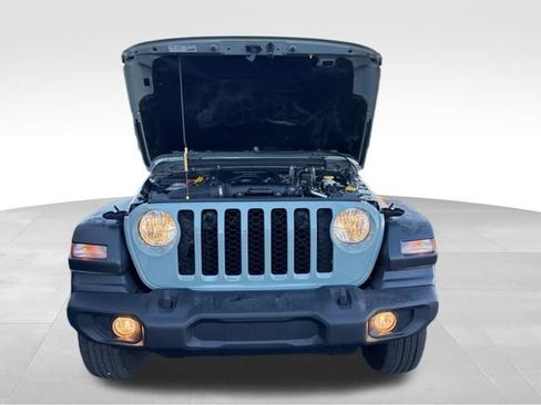 Used 2024 Jeep Wrangler Sport S image 36