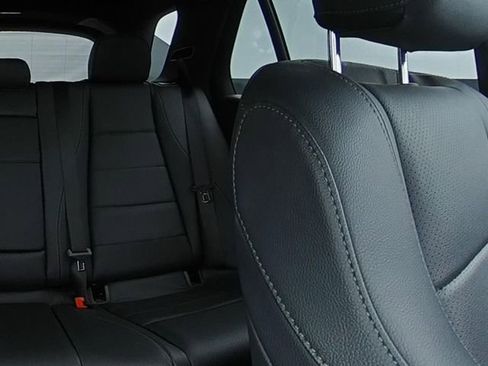 Used 2023 Mercedes-Benz GLE 450 4MATIC image 25