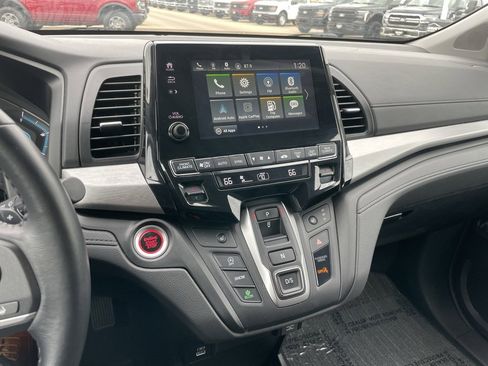Used 2024 Honda Odyssey EX-L image 11