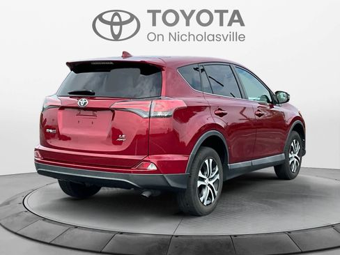 Used 2018 Toyota RAV4 LE w/ All Weather Liner Package AWD/4WD image 5