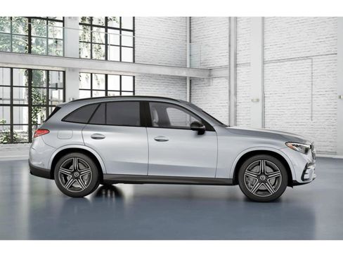 Used 2025 Mercedes-Benz GLC 300 image 15