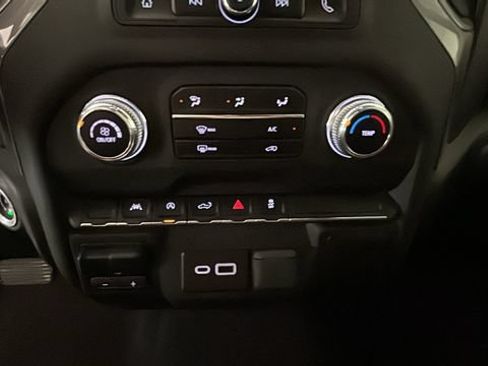 Used 2023 GMC Sierra 1500 Pro w/ Graphite Edition AWD/4WD image 22