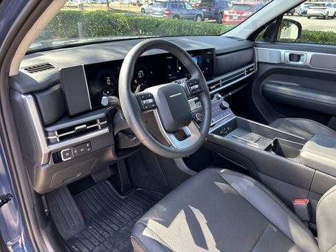 Used 2025 Hyundai Santa Fe XRT AWD/4WD image 17