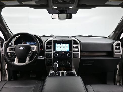 Used 2016 Ford F150 Lariat w/ Equipment Group 502A Luxury AWD/4WD image 21