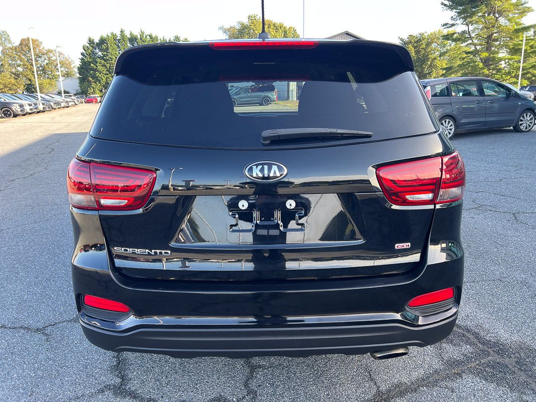 Used 2020 Kia Sorento LX FWD image 5