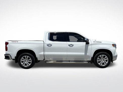 Used 2022 Chevrolet Silverado 1500 LTZ w/ Technology Package AWD/4WD image 9