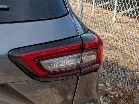 Used 2025 Ford Escape ST-Line Select AWD/4WD image 9