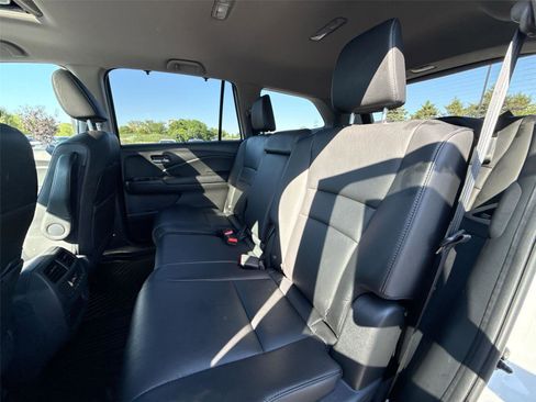 Used 2022 Honda Pilot Special Edition image 16