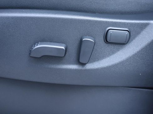 New 2026 Nissan Frontier SV w/ SV Convenience Package image 19