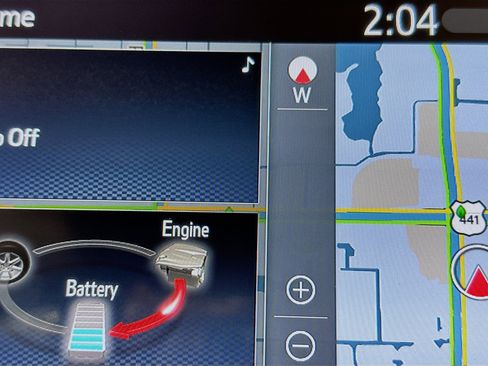 Used 2024 Toyota Sienna Platinum image 24