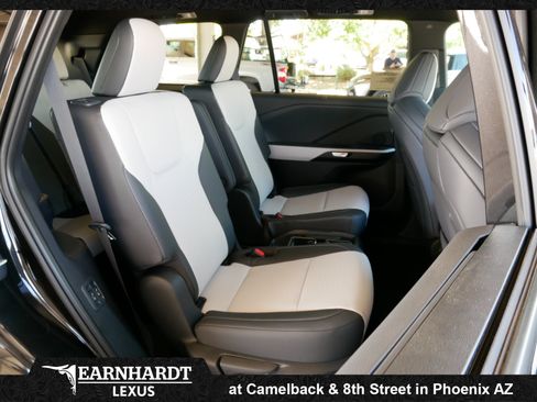 New 2026 Lexus TX 500h AWD image 8