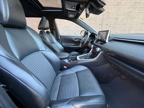 Used 2021 Toyota RAV4 XSE image 22