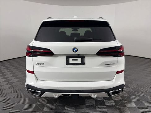 New 2026 BMW X5 sDrive40i w/ M Sport Package image 8