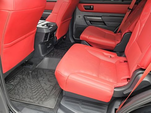 Used 2025 Toyota Sequoia TRD Pro AWD/4WD image 10