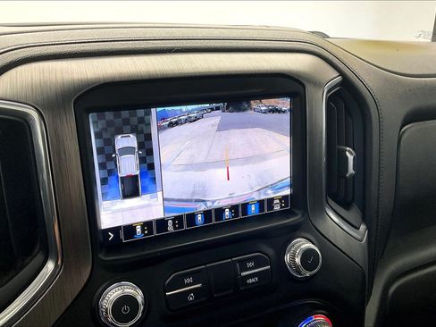 Used 2020 GMC Sierra 2500 Denali w/ Denali Ultimate Package AWD/4WD image 23