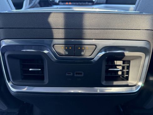 New 2026 GMC Sierra 1500 SLT w/ SLT Premium Plus Package image 29