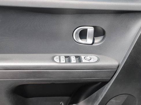 Used 2024 Hyundai Ioniq 5 SEL RWD image 19