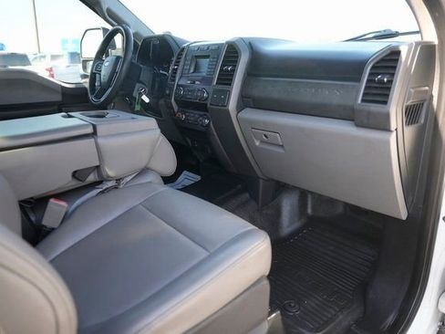 Certified 2019 Ford F350 XL w/ Power Equipment Group image 17
