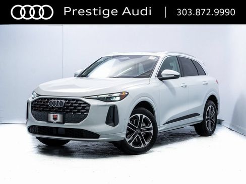 Used 2025 Audi Q5 Premium w/ Convenience Package AWD/4WD image 1