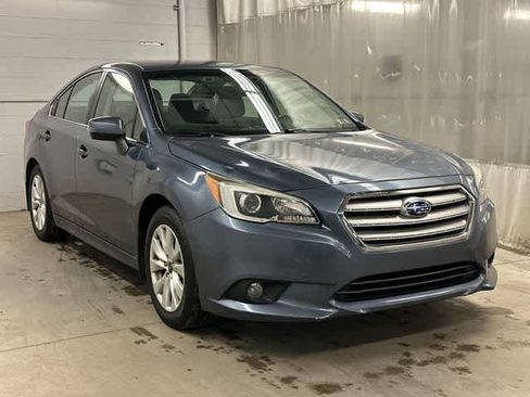Used 2017 Subaru Legacy 2.5i Premium AWD/4WD image 19