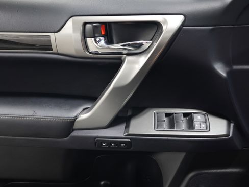 Certified 2023 Lexus GX 460 Premium image 12