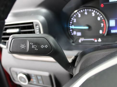 Used 2023 Ford Explorer Limited image 24