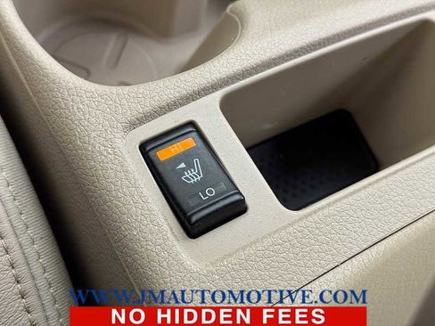 Used 2015 Nissan Rogue SL w/ SL Premium Package image 39