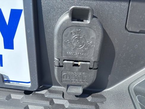 New 2026 RAM 1500 Laramie image 18