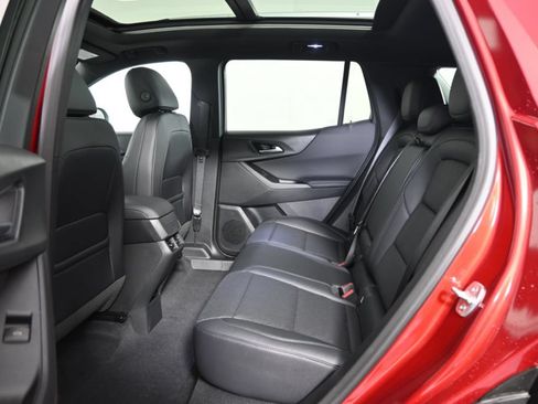New 2026 Chevrolet Equinox LT w/ Convenience Package II AWD/4WD image 17