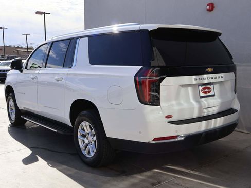 Used 2025 Chevrolet Suburban LS AWD/4WD image 3