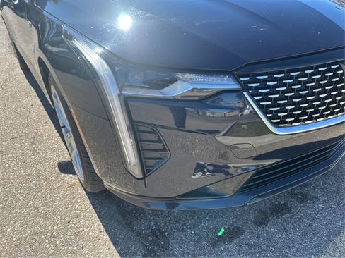 Used 2021 Cadillac CT4 Premium Luxury image 38