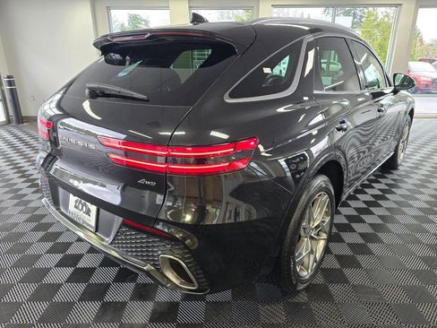 Used 2025 Genesis GV70 2.5T image 4