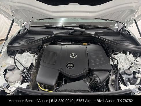 Used 2026 Mercedes-Benz GLC 300 image 32