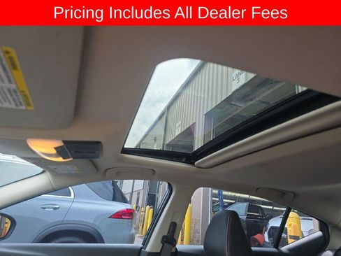 Certified 2025 Nissan Altima 2.5 SR w/ SR Premium Package FWD image 11