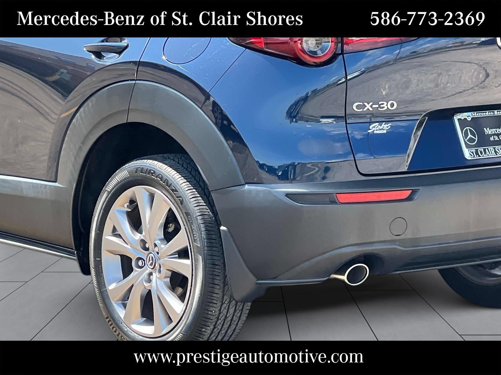 Used 2020 MAZDA CX-30 FWD w/ Preferred Package image 4