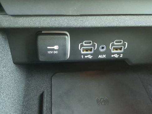 New 2024 Jeep Grand Wagoneer Series III image 24