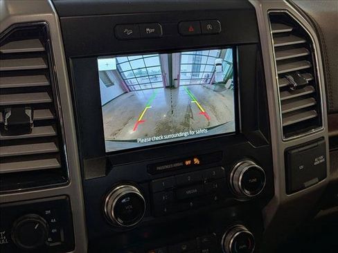 Used 2019 Ford F150 King Ranch w/ Equipment Group 601A Luxury AWD/4WD image 11