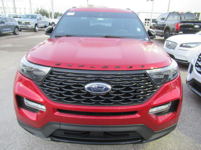 Used 2022 Ford Explorer ST-Line w/ Class IV Trailer Tow Package RWD image 2