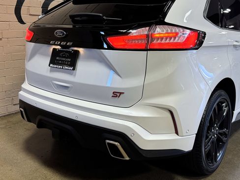 Used 2021 Ford Edge ST w/ Equipment Group 401A AWD/4WD image 22